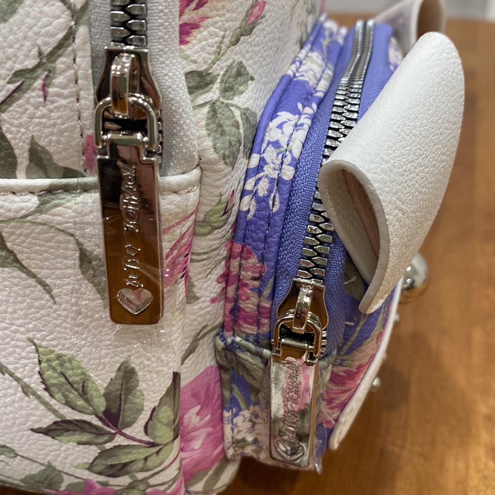NWT. BetseyJohnson floral puppy, mini backpack/purse. - Picture 5 of 13